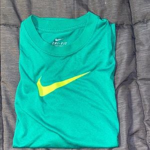 nike athletic t-shirt